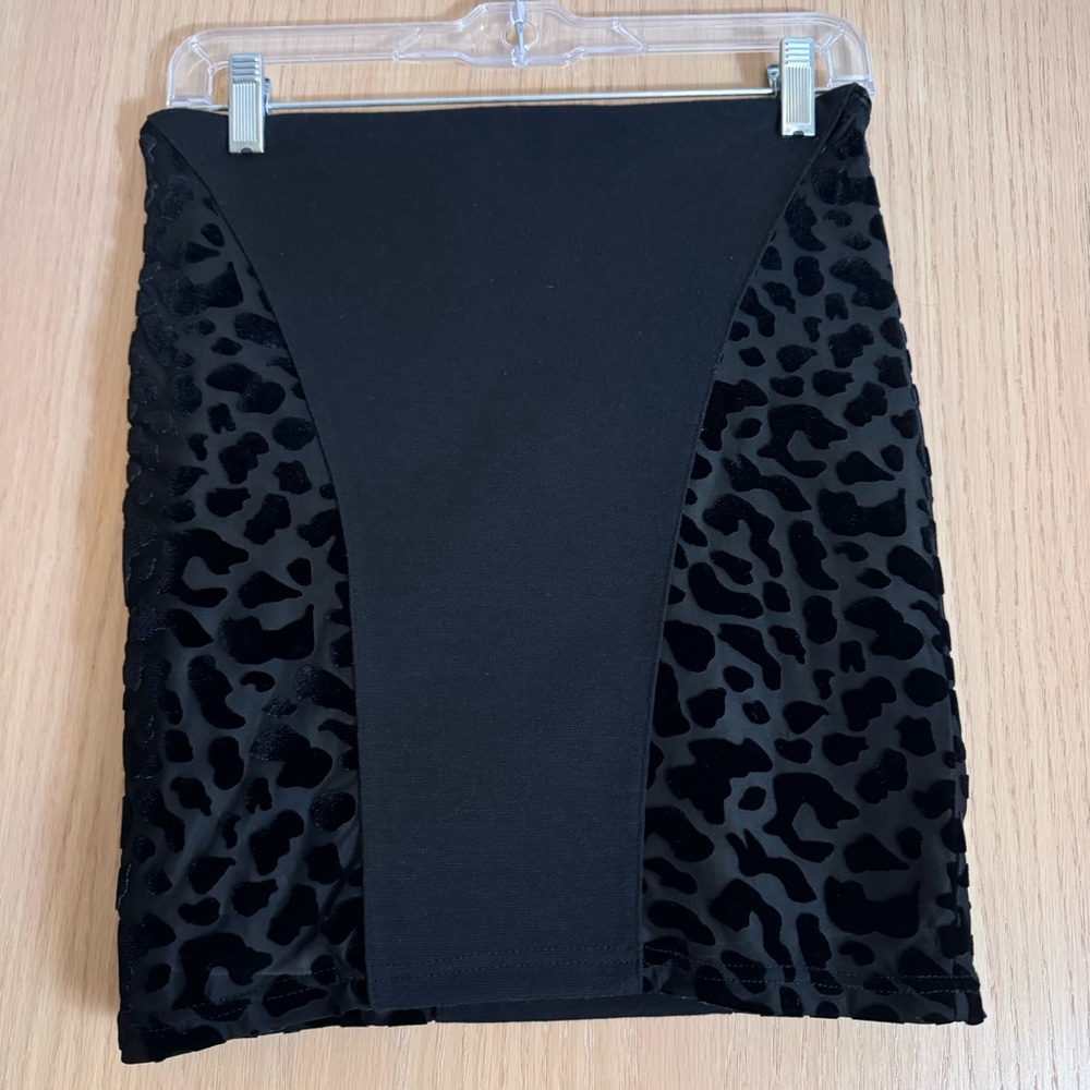 MINKPINK Black Velvet Leopard Panel Mini Skirt